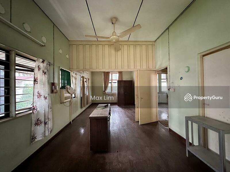 For Rent - 2 Adjoined Double Storey Semi Detached @ Persiaran Gurney