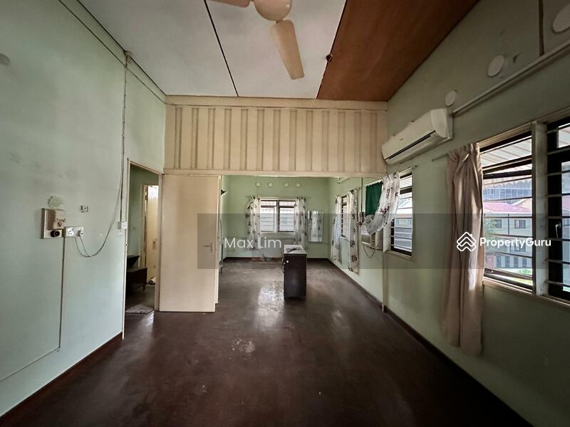 For Rent - 2 Adjoined Double Storey Semi Detached @ Persiaran Gurney