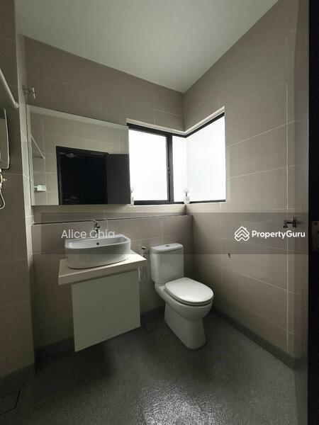 For Rent - 2-storey Terrace House at Horizon Hills