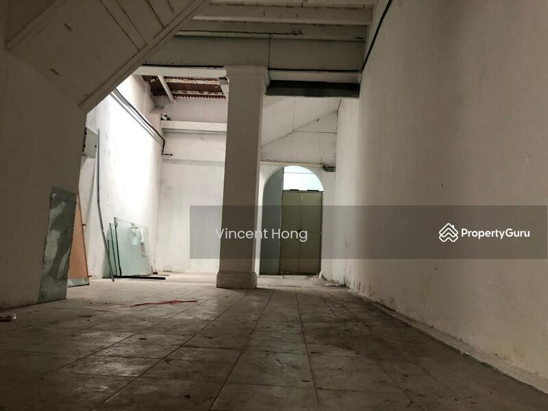 For Sale - Chulia street Tourist Area commercial shop 2 storey shop lot 2000 sq.ft