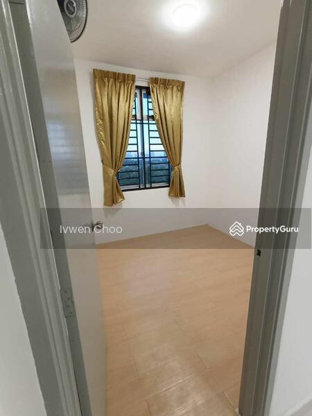 Untuk Disewa - Taman Molek