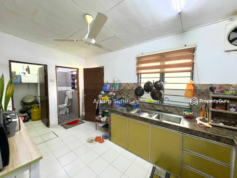 For Sale - 1-storey Terraced House at Desa Kenanga
