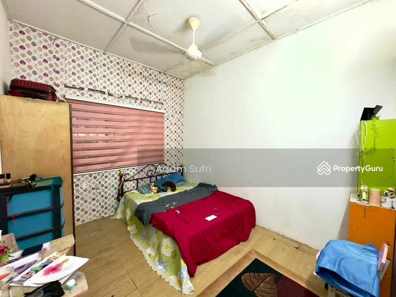 For Sale - 1-storey Terraced House at Desa Kenanga