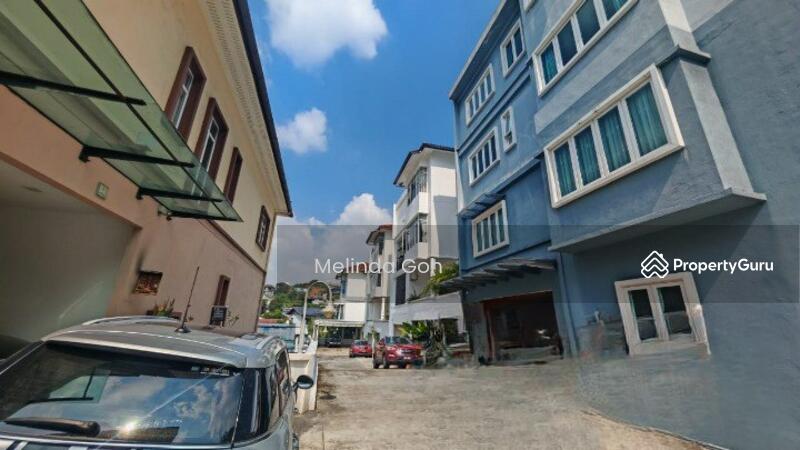 For Sale - 4 Storey Link Bungalow Laman Ledang