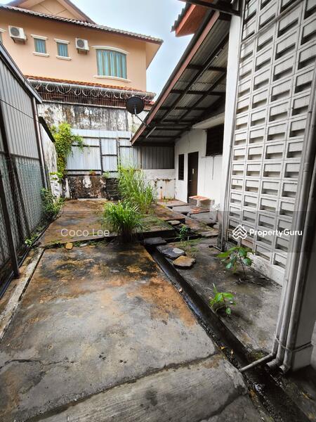 Untuk Disewa - Jalan Tebrau