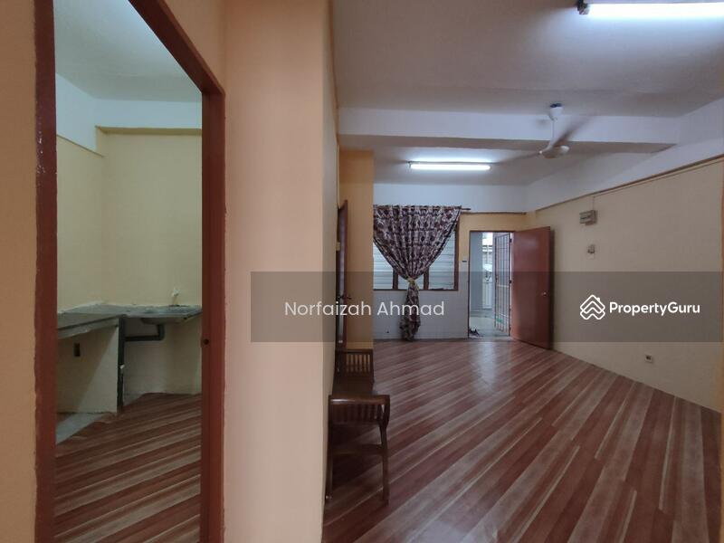 For Sale - Pangsapuri Cempaka (Bandar Baru Klang)