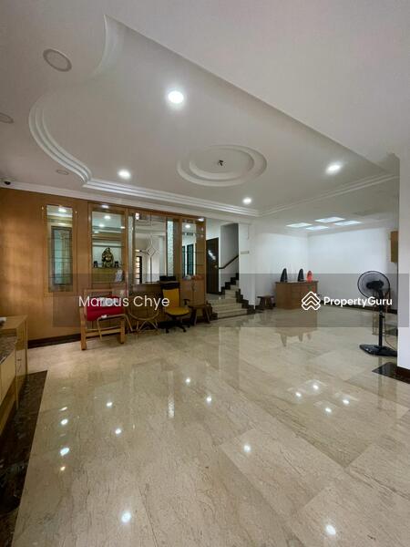 Taman Selayang Utama untuk Untuk Dijual - RM 2,500,000, Feb 2026 - PropertyGuru.com.my