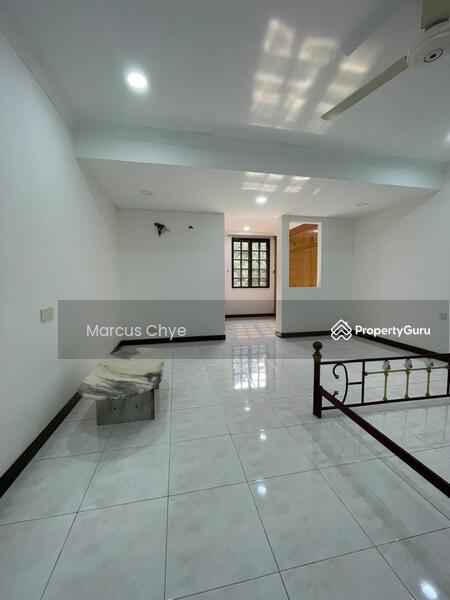 Taman Selayang Utama untuk Untuk Dijual - RM 2,500,000, Feb 2026 - PropertyGuru.com.my