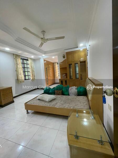 Taman Selayang Utama untuk Untuk Dijual - RM 2,500,000, Feb 2026 - PropertyGuru.com.my