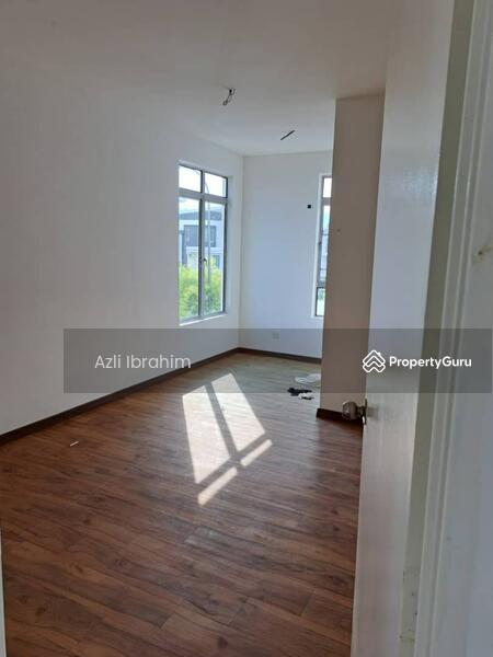 For Sale - Taman Laman Puteri Sikamat