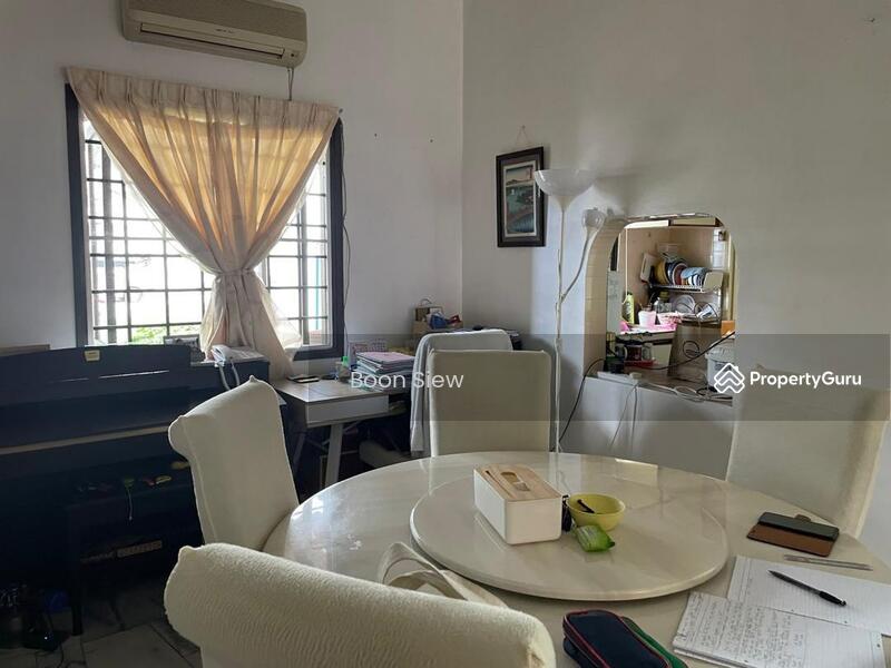 For Sale - Mutiara Court