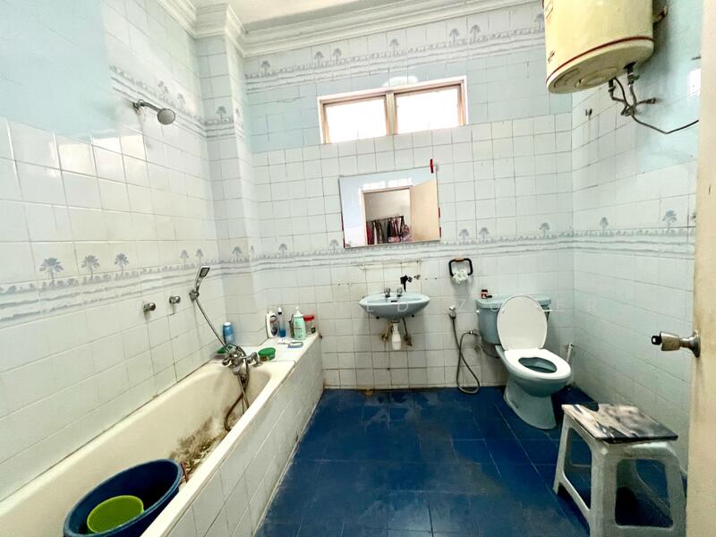 For Sale - Semi D Double Storey Taman Lucky Garden Bangsar Baru Kl