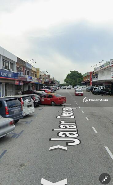 Untuk Dijual - Jalan Dedap 13 @ Johor Jaya Double Storey Shoplot For Sale