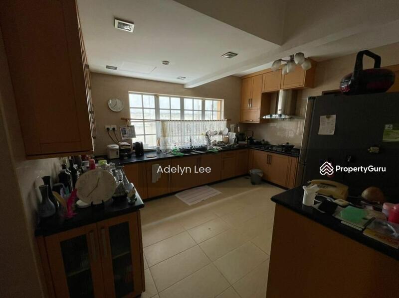 For Sale - Bungalow at Taman Yarl