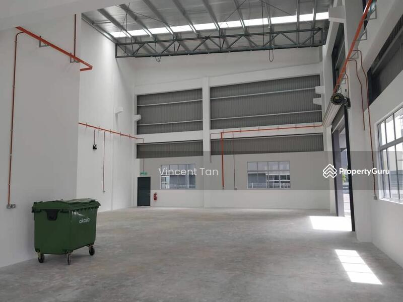 For Rent - (built up 6500 sqft) Brand new 3 Storey Semi Detached Factory in xme business park,nilai