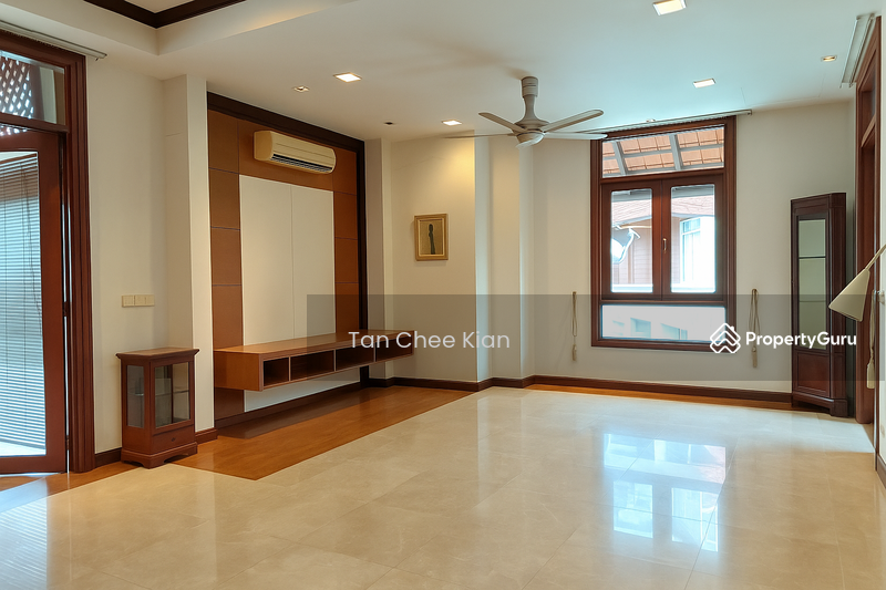For Sale - Sri Bukit Persekutuan