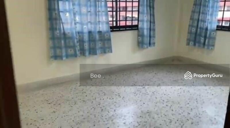 For Sale - Rumah Pangsa Bukit Senjuang