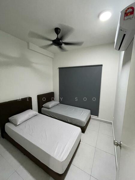 For Rent - Majestic Maxim