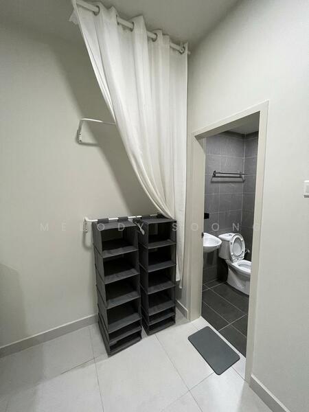 For Rent - Majestic Maxim