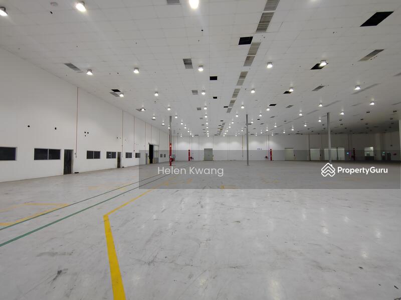 Untuk Disewa - North Port Klang Semi Detached with 2 Sty Office for Rent