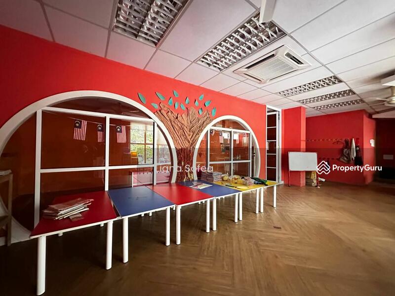 For Rent - Retail Space at Cyber 1