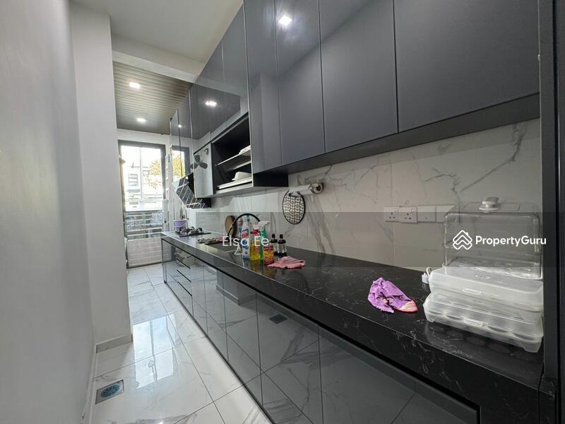 For Sale - Double Storey Cluster House Corner at Eco Botanic @ The Verandah