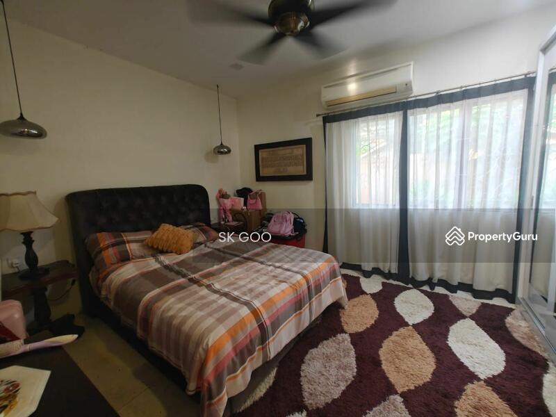 Untuk Dijual - Bungalow at Taman Kolam Air