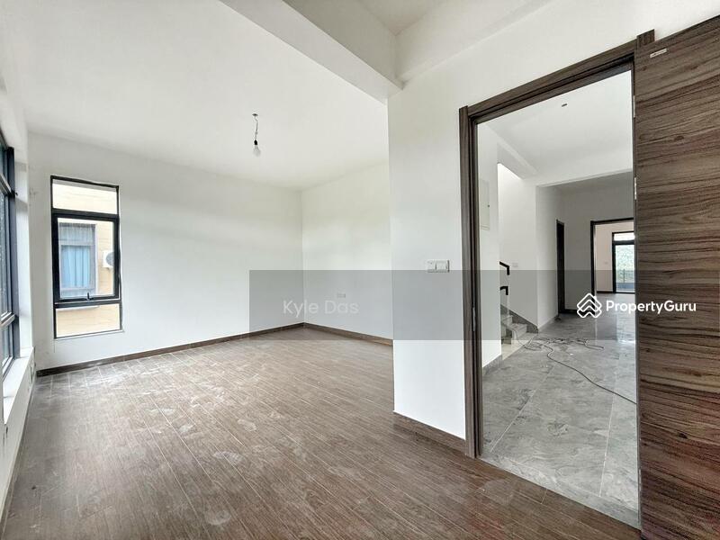 Rumah Berkembar untuk Dijual di Forest City (Gelang Patah) - Kyle Das - PropertyGuru.com.my