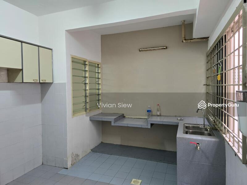 Untuk Disewa - La Villas Condominium