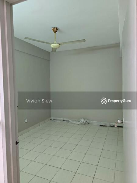 Untuk Disewa - La Villas Condominium