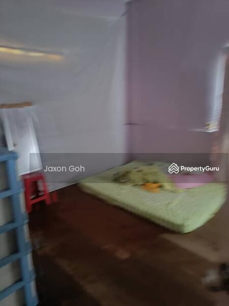 Untuk Disewa - 2 Storey Terraced House Kampung Baru Salak Selatan Cheras KL