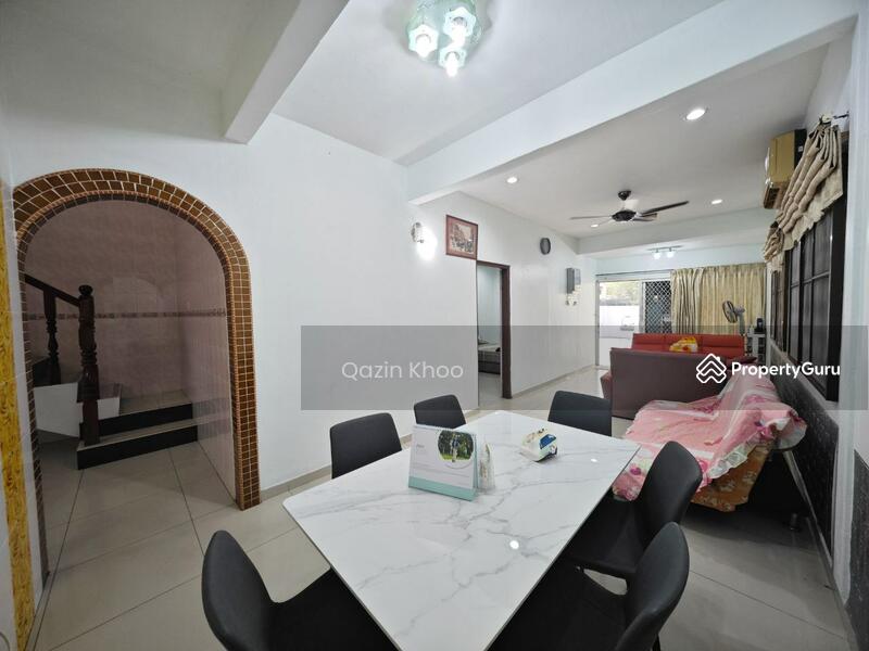 For Rent - Pasir Puteh 1.5 Storey Semi-D