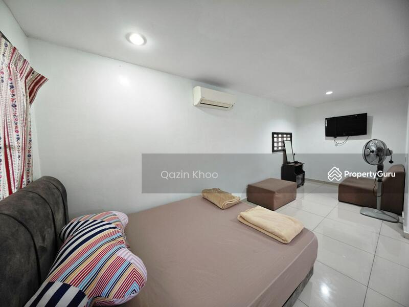 For Rent - Pasir Puteh 1.5 Storey Semi-D