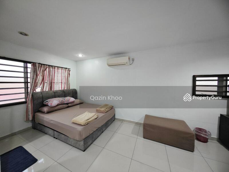For Rent - Pasir Puteh 1.5 Storey Semi-D