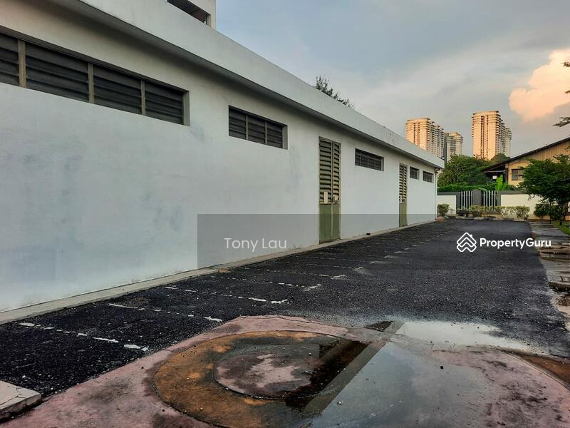 Untuk Dijual - Zeta Deskye (Alam Saujana)