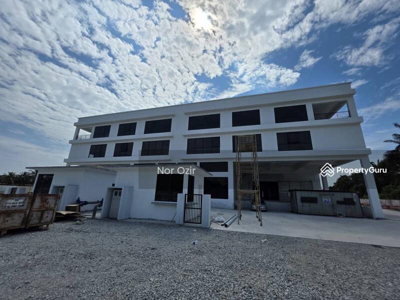 For Sale - Semi-D Factory Warehouse Industrial Hub Near KLIA