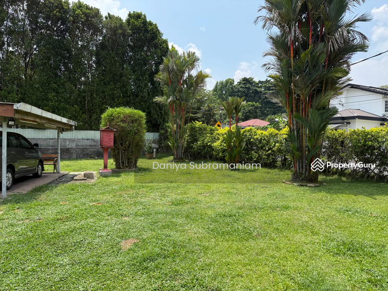 For Sale - Bungalow at Seksyen 12