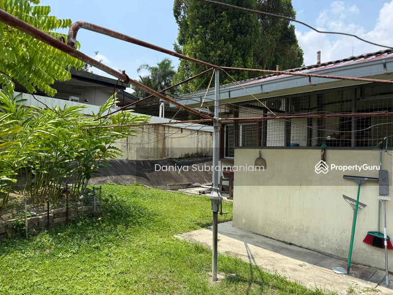 For Sale - Bungalow at Seksyen 12