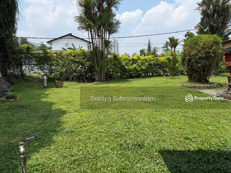 For Sale - Bungalow at Seksyen 12
