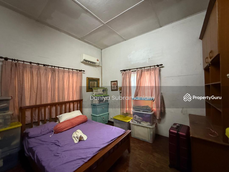 For Sale - Bungalow at Seksyen 11