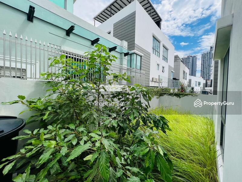 For Sale - Semi-Detached 3 Storey Desa Hill Villas Desa Petaling