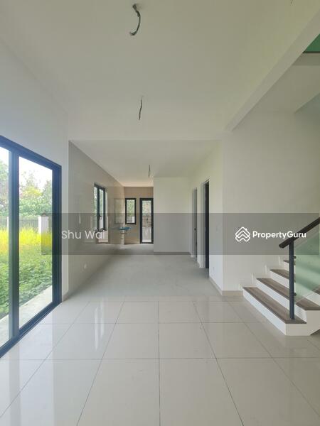 For Sale - Corner Superlink,Puncak Jalil,Bandar kinrara,Puchong Jaya,Puchong Prima,1.4xm-2mil