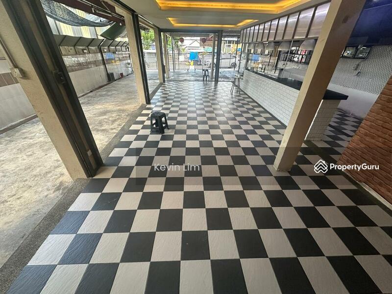 For Rent - Jelutong Ground Floor Shop 3000 sf Rent High Exposure Georgetown