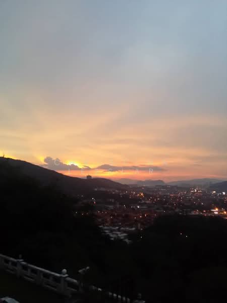 Bungalow for Sale in Taman Wangsa Ukay (Ulu Kelang) - Christina Lesslar - Sunset View - PropertyGuru.com.my