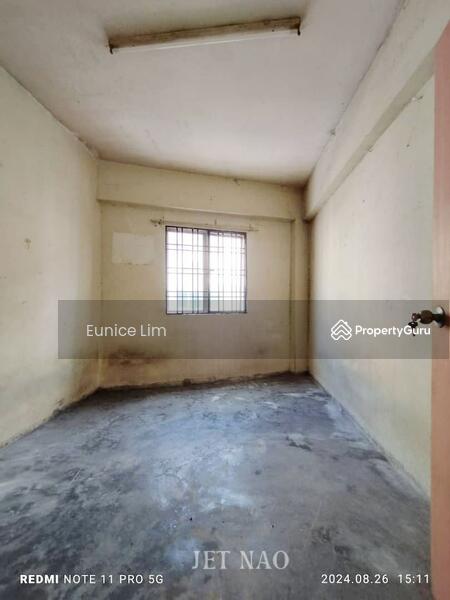 Untuk Dijual - Taman Sentosa Shop Apartment 2nd Floor Basic Unit