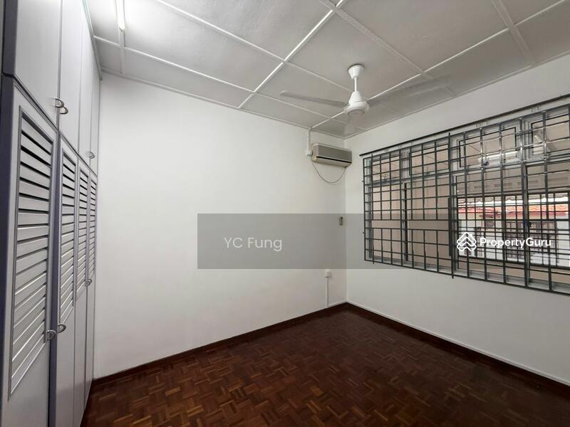 For Rent - Taman Molek