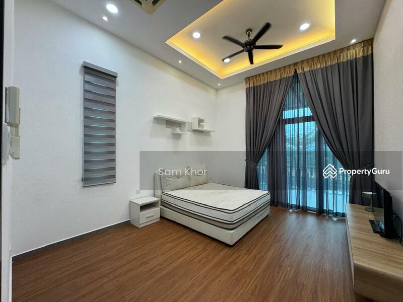 Untuk Dijual - D‚ÄôArt 18 Collection III