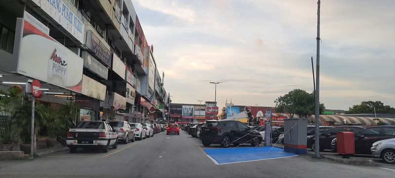 Shop / Office for Rent in SS2 (Petaling Jaya) - FC Wong - Exterior - PropertyGuru.com.my
