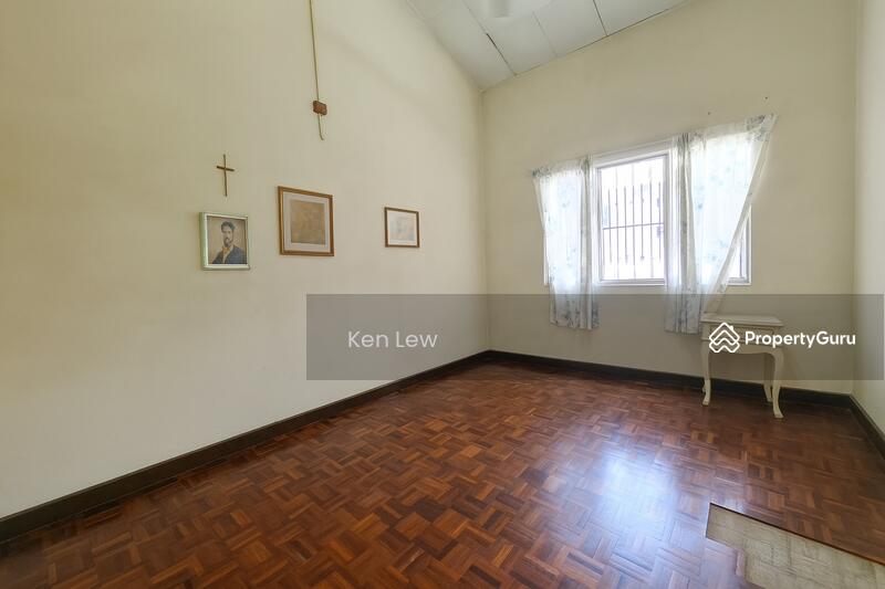 Rumah Teres 2 Tingkat untuk Dijual di Taman Connaught (Cheras) - Ken Lew - PropertyGuru.com.my