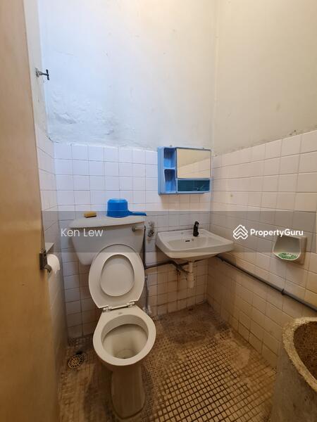 Rumah Teres 2 Tingkat untuk Dijual di Taman Connaught (Cheras) - Ken Lew - PropertyGuru.com.my